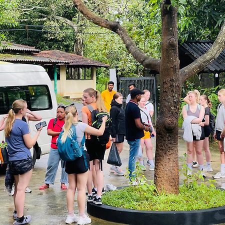 Lakmini Lodge Sigiriya Dış mekan fotoğraf